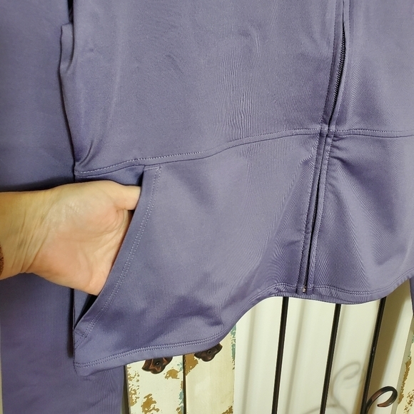 Skechers Revival hooded cropped jacket small - Picture 6 of 8